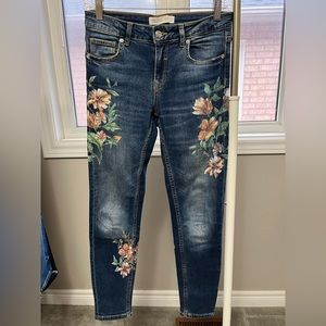 Zara Jeans